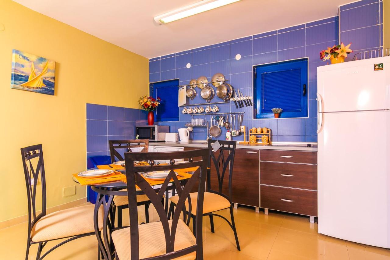 Villa Sea-N-Sun, 7 Bedrooms & Pool, Nearby Portonovi Marina. Ðenovići エクステリア 写真